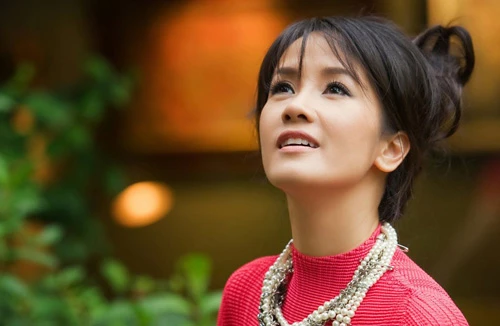 Ca sĩ Hồng Nhung kể chuyện chăm con