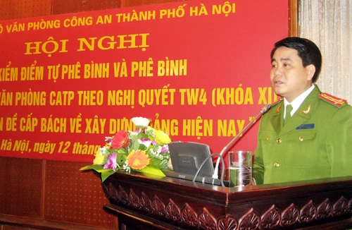 Xây dựng cán bộ văn phòng chuyên nghiệp ở mọi lĩnh vực