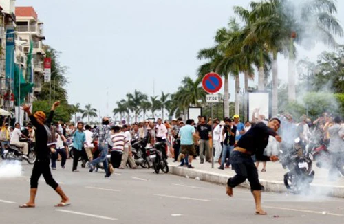 Campuchia tìm giải pháp tháo gỡ bế tắc chính trị