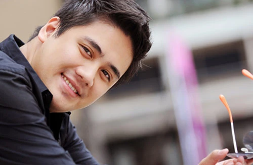 Nghệ sỹ violon Bùi Công Duy: Bén duyên nhạc nhẹ