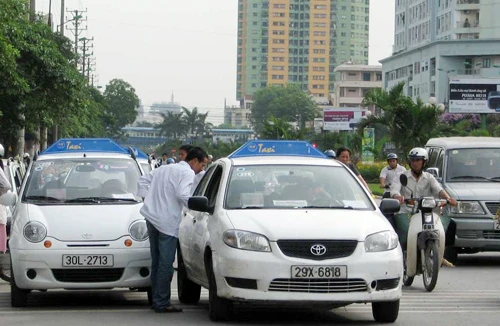 Đề xuất 66 điểm dừng đỗ xe taxi