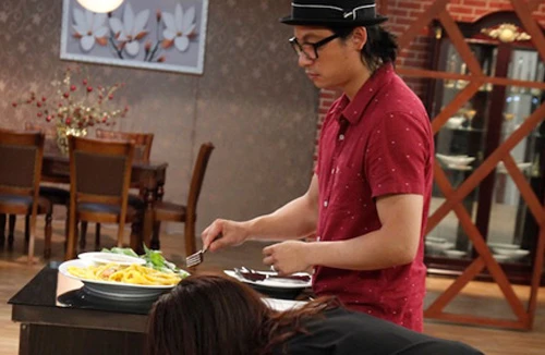 Giám khảo phản cảm