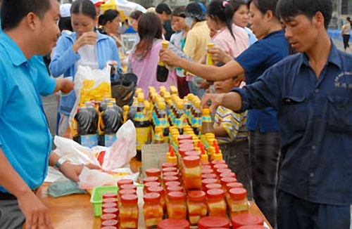 400 chuyến hàng bình ổn giá sẽ đến vùng khó khăn