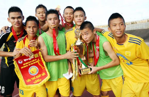 Ai cản được SLNA?