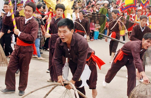 Đậm màu sắc dân gian truyền thống