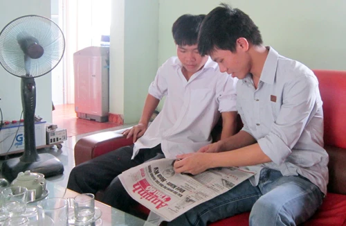 Học “trường làng” - đỗ thủ khoa điểm gần tuyệt đối