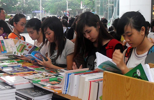 Nâng tầm văn hóa đọc