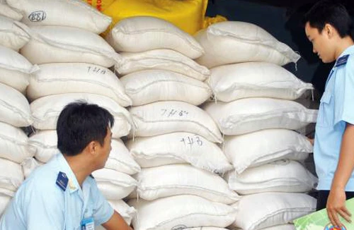 Khó chống buôn lậu đường