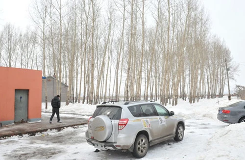 Phẫn nộ trước kẻ trộm xe rồi sát hại trẻ em