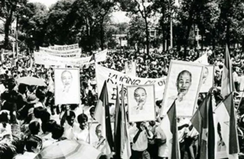 Người dịch bức điện mật của Bác Hồ