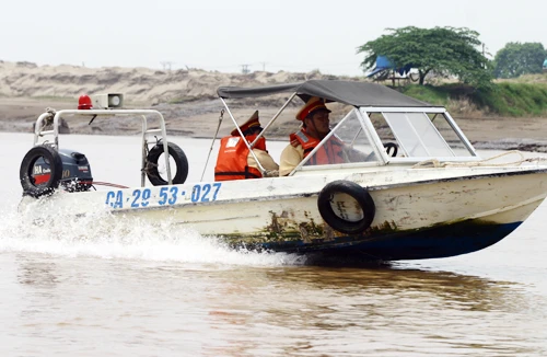 Kiểm soát chặt chẽ an toàn phương tiện thủy
