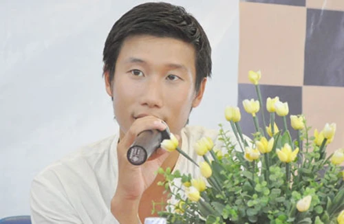 Thi viết về người đi bộ xuyên Việt trong 80 ngày