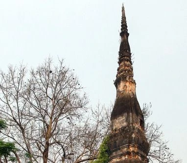 Khám phá tháp cổ nghìn năm 