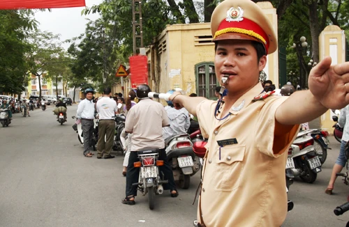 CSGT tiếp sức mùa thi