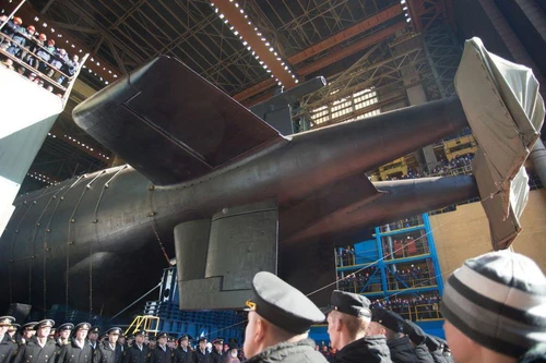 [ẢNH] Tại sao Nga lại bất ngờ hạ thủy tàu ngầm mang vũ khí 'ngày tận thế'?