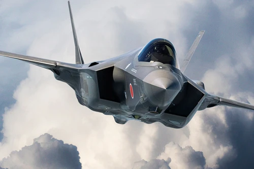 [ẢNH] Trung Quốc giật mình khi Nhật Bản đã âm thầm sở hữu cả phi đội F-35