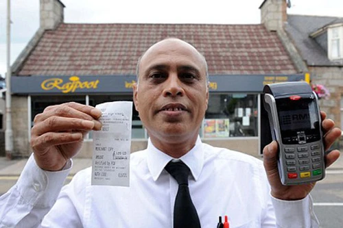 Bữa ăn giá hơn 3 triệu, khách trả nhầm 33 tỉ đồng