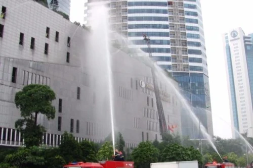 Diễn tập phòng cháy chữa cháy ở tòa nhà Keangnam
