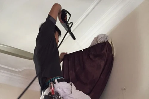 Dịch vụ bảo dưỡng, lắp đặt điều hòa: “Nóng” lên từng ngày