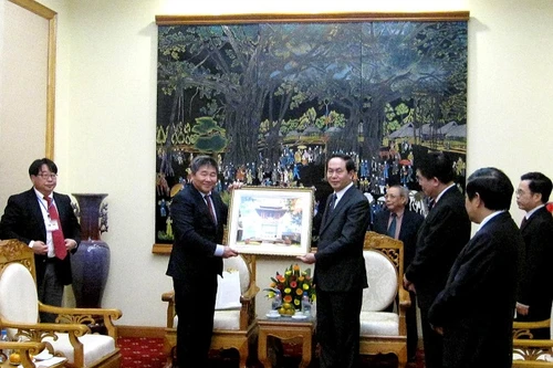 Thắt chặt hơn nữa tình hữu nghị hợp tác Việt Nam - Mông Cổ