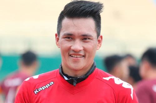 Vừa giải nghệ, Công Vinh được mời làm quản lý CLB TP.HCM