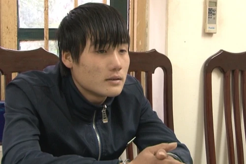 Bắt giữ một đối tượng vi phạm giao thông có lệnh truy nã