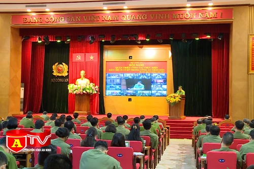 Thực hiện tốt dân chủ trong CAND, nâng cao hiệu quả quản lý Nhà nước về ANTT