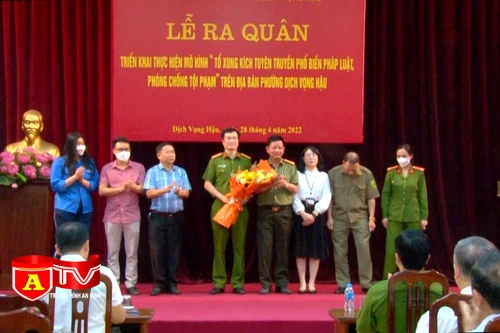 Triển khai mô hình "Tổ xung kích tuyên truyền phổ biến pháp luật, phòng chống tội phạm" 