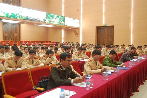 Tập huấn công tác dẫn đoàn, hướng dẫn xếp xe phục vụ IPU 132 