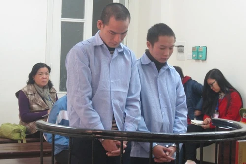 Đồng lõa với bọn buôn người, thiếu nữ bị bán ra nước ngoài biệt tích