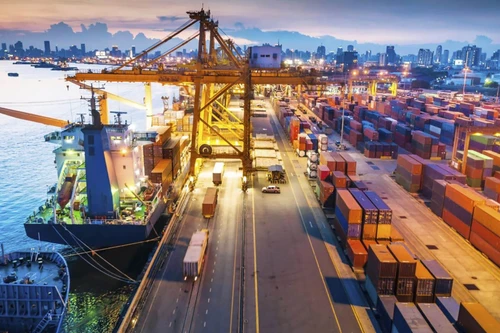 Kinh tế Việt Nam vẫn là điểm sáng về tăng trưởng trong năm 2023 