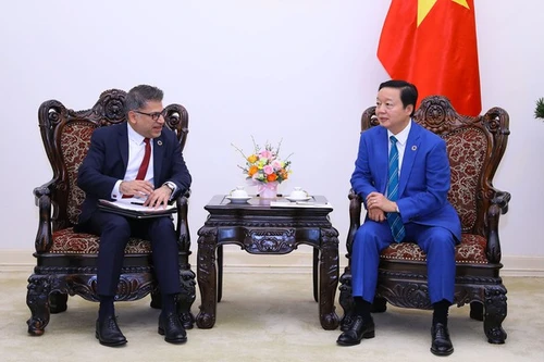 Đẩy mạnh hợp tác công nghệ để tạo ra “vaccine” ứng phó với biến đổi khí hậu 