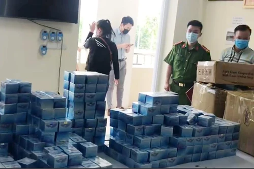 Gần 1 tấn mỹ phẩm giả đã được sản xuất và tung ra thị trường như thế nào?