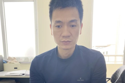 Giả mạo con dấu của Đại sứ quán Hàn Quốc kiếm lời bất chính