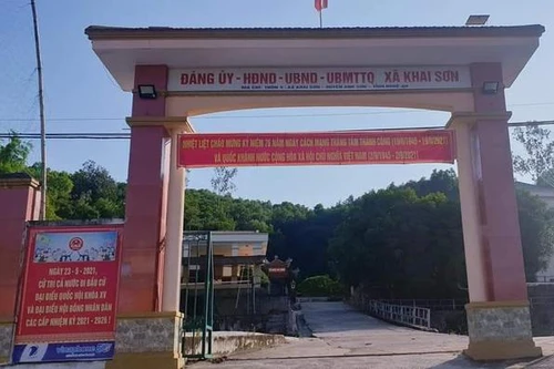 Khởi tố nữ chủ tịch xã thiếu trách nhiệm khi chi trả hỗ trợ người dân bị bão lũ