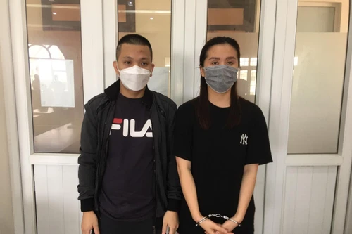 Xót xa cô gái trẻ bán dâm để lấy tiền trả đám cho vay lãi nặng