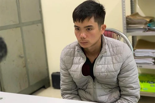 Sát hại chủ nợ, cướp tiền và điện thoại