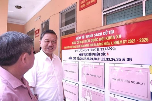 Bộ trưởng Tô Lâm kiểm tra công tác chuẩn bị bầu cử tại Đà Nẵng 