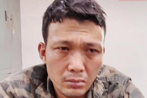 Đi giao ma túy, gặp tổ công tác tuần tra phòng chống dịch