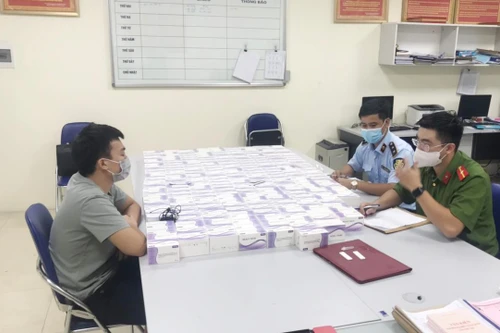 Lại phát hiện thêm một vụ kit test Covid-19 không rõ nguồn gốc