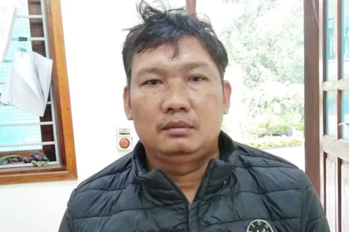 Bán con đẻ sang Trung Quốc để lấy tiền... chữa bệnh