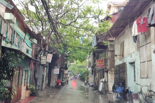 Sống giữa trung tâm, 15 năm chờ ngày “lên phố”