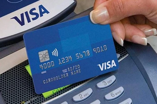 Ngộp giữa “rừng phí”, các ngân hàng Việt tiếp tục yêu cầu Visa, Mastercard giảm