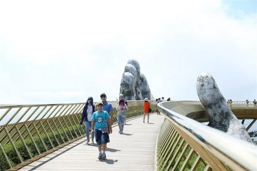 Ngân hàng đề xuất tăng thời gian cơ cấu nợ với doanh nghiệp lưu trú, lữ hành