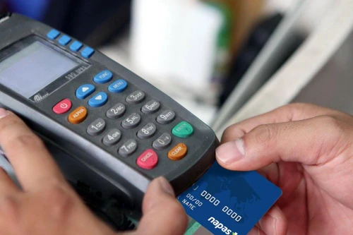 Giao dịch qua NAPAS tăng gần gấp đôi, tỷ trọng rút tiền mặt giảm mạnh