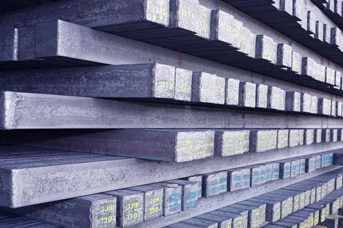 Đang rà soát để điều chỉnh thuế với mặt hàng phôi thép