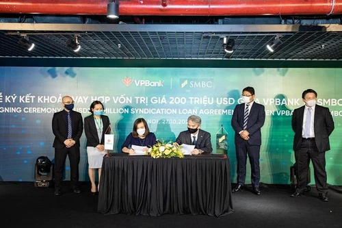 VPBank chính thức bán 49% vốn FE Credit cho SMBC Group, hoàn tất thương vụ M&A kỷ lục ngành ngân hàng