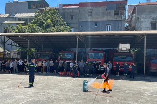 Nâng cao nhận thức PCCC đối với chủ cơ sở kinh doanh có điều kiện 