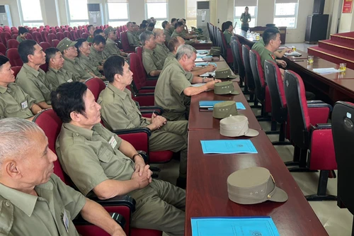 Trang bị kiến thức pháp luật, nghiệp vụ cho lực lượng bảo vệ dân phố