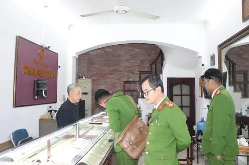 Chủ động phòng chống tội phạm cướp ngân hàng và cơ sở kinh doanh vàng, bạc